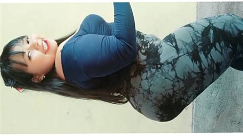 Video Bokep tante montok bodi semok .